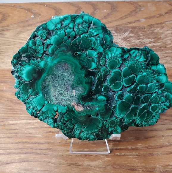 0.8 lbs Malachite Crystal Slab - Picture 9 of 16